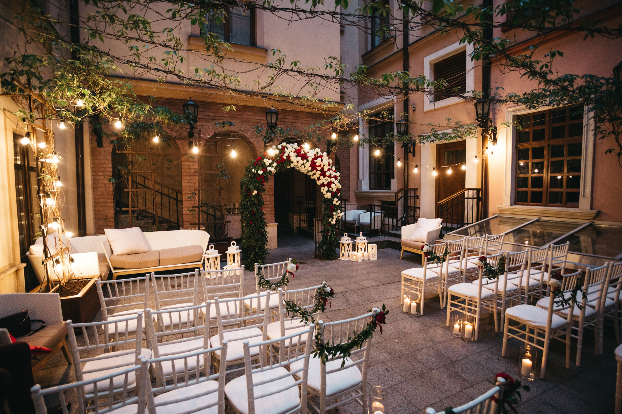 The Best Outdoor Wedding Venues in Las Vegas | 1MotherOfTheBride.com